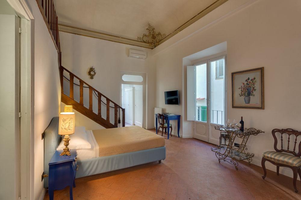 Hotel Residenza D'Epoca Borgo Albizi Florencja Zewnętrze zdjęcie