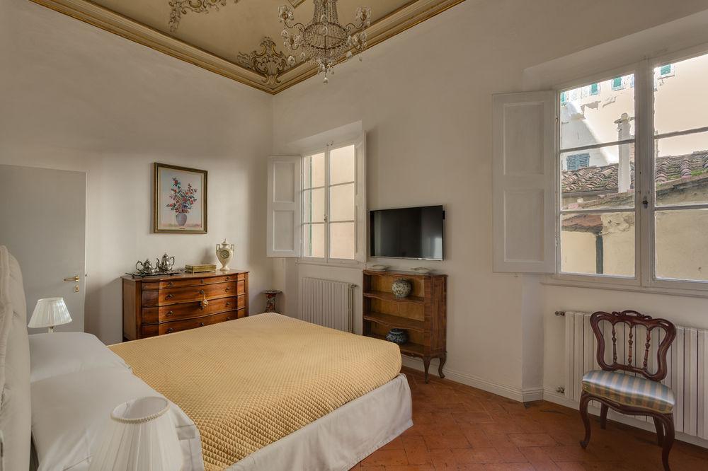 Hotel Residenza D'Epoca Borgo Albizi Florencja Zewnętrze zdjęcie