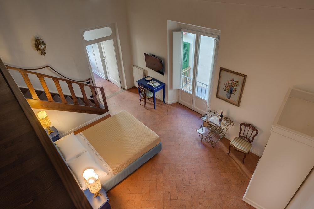 Hotel Residenza D'Epoca Borgo Albizi Florencja Zewnętrze zdjęcie
