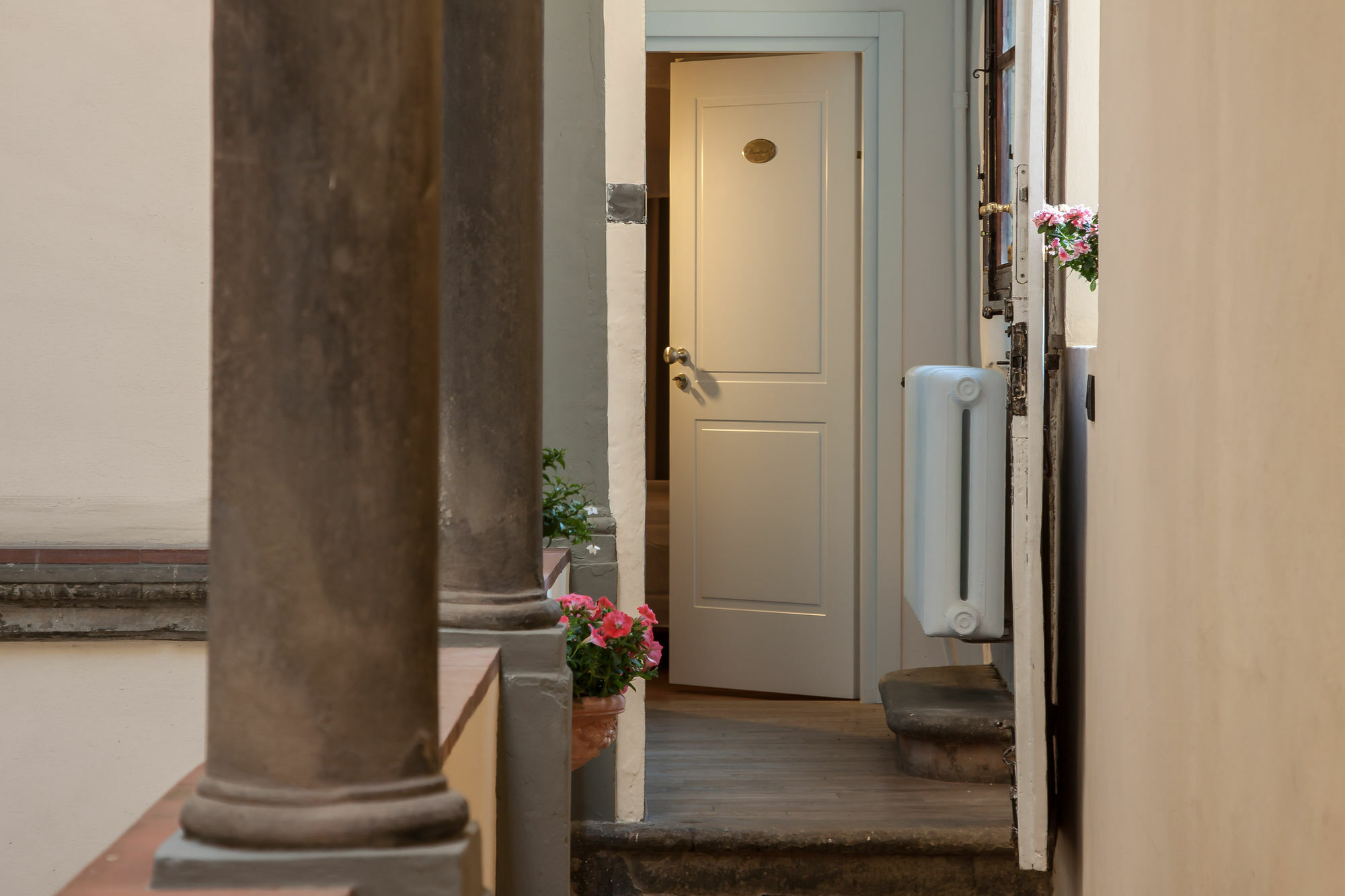 Hotel Residenza D'Epoca Borgo Albizi Florencja Zewnętrze zdjęcie